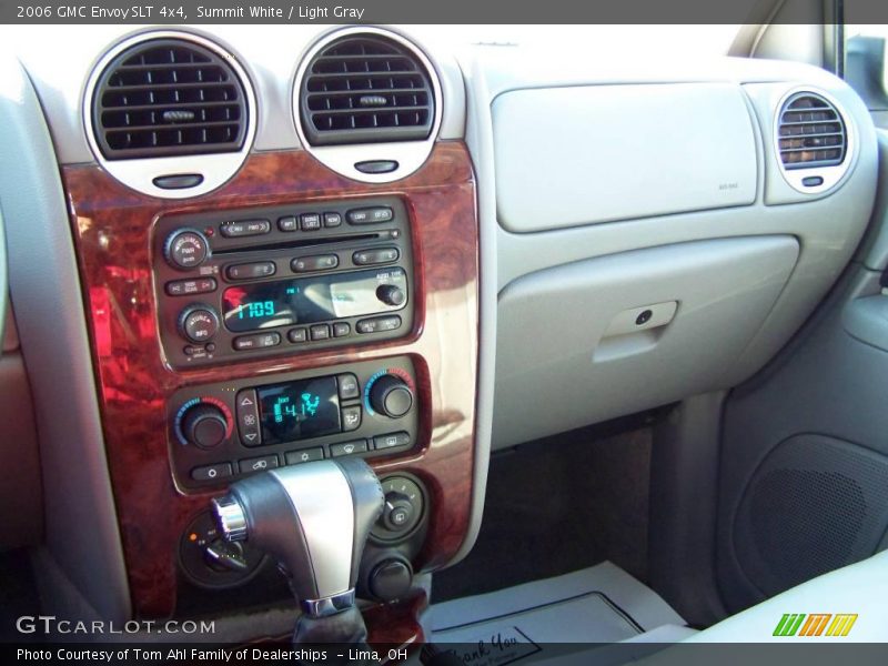Summit White / Light Gray 2006 GMC Envoy SLT 4x4