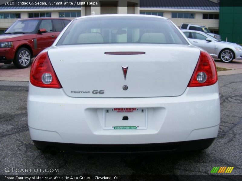 Summit White / Light Taupe 2010 Pontiac G6 Sedan