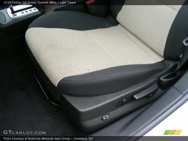 Summit White / Light Taupe 2010 Pontiac G6 Sedan