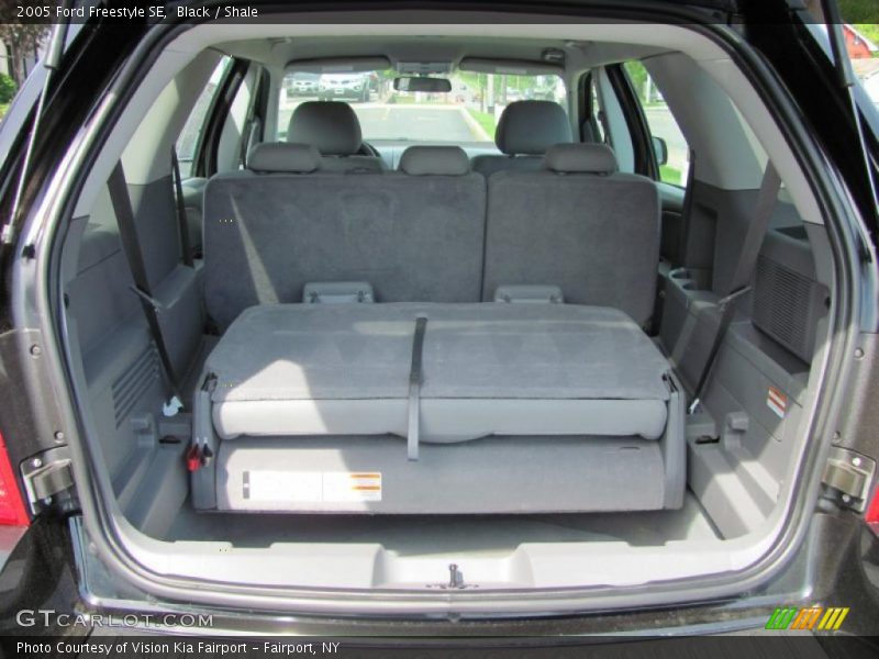 Black / Shale 2005 Ford Freestyle SE