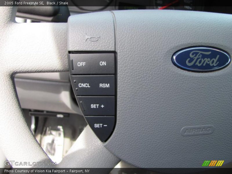 Black / Shale 2005 Ford Freestyle SE