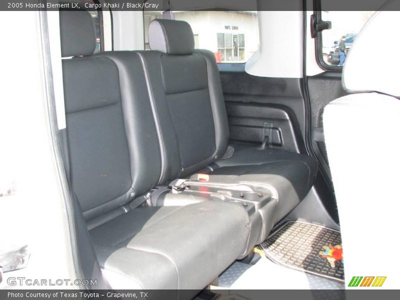 Cargo Khaki / Black/Gray 2005 Honda Element LX