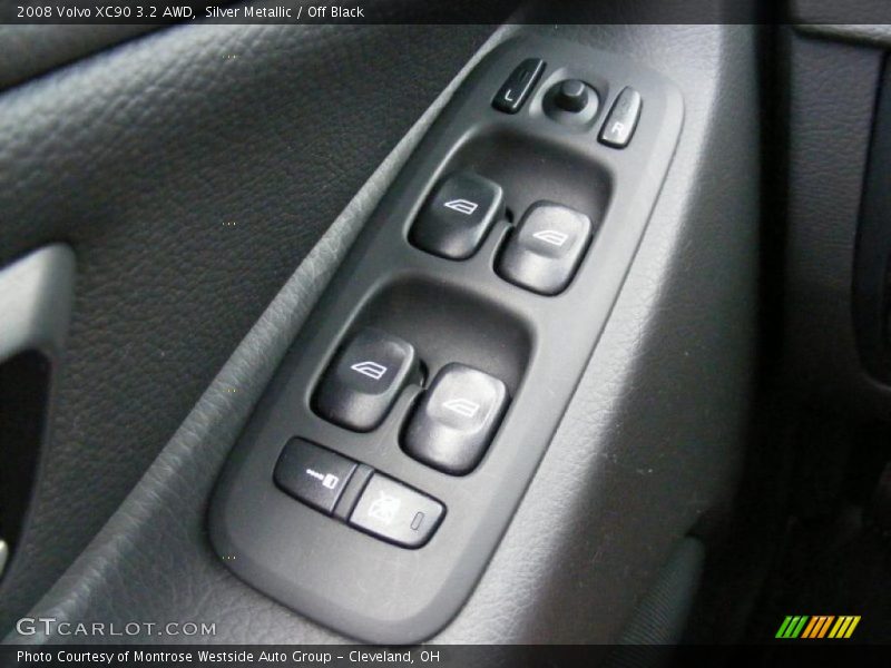 Silver Metallic / Off Black 2008 Volvo XC90 3.2 AWD