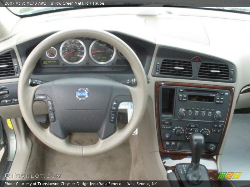 Willow Green Metallic / Taupe 2007 Volvo XC70 AWD
