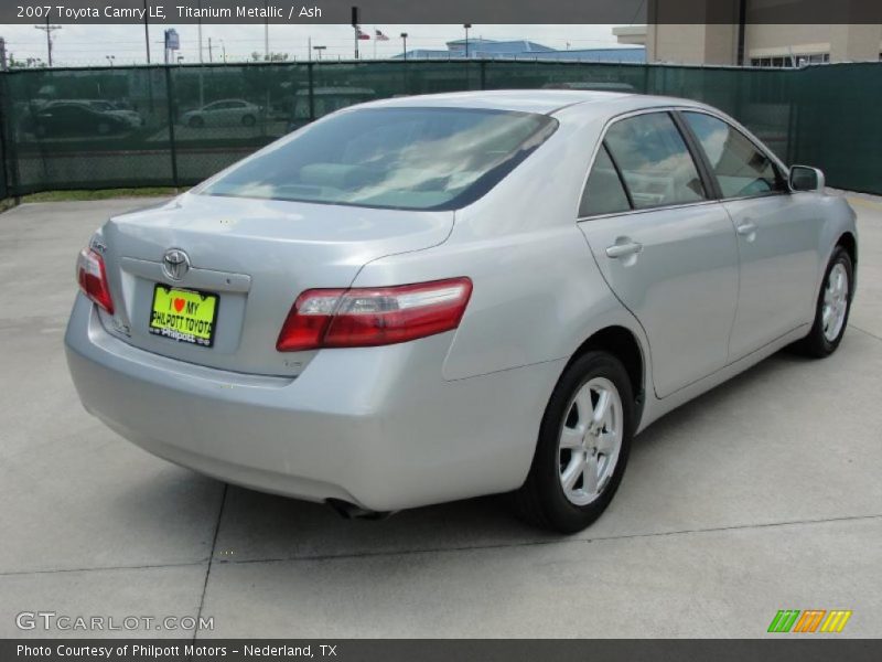 Titanium Metallic / Ash 2007 Toyota Camry LE