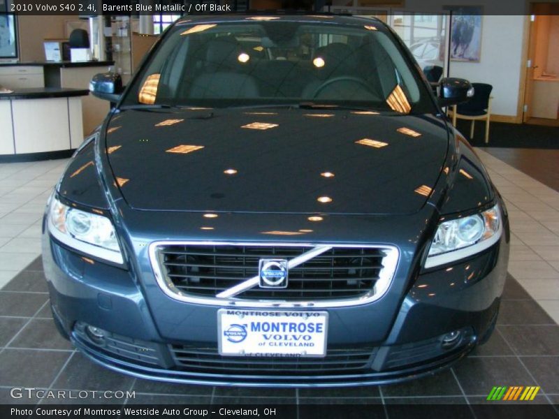 Barents Blue Metallic / Off Black 2010 Volvo S40 2.4i