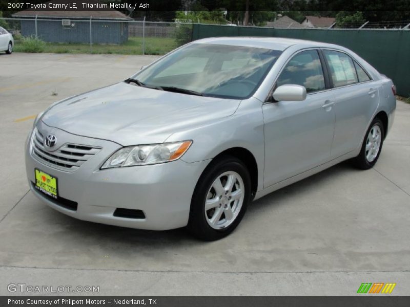 Titanium Metallic / Ash 2007 Toyota Camry LE