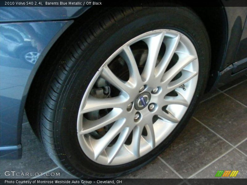 Barents Blue Metallic / Off Black 2010 Volvo S40 2.4i