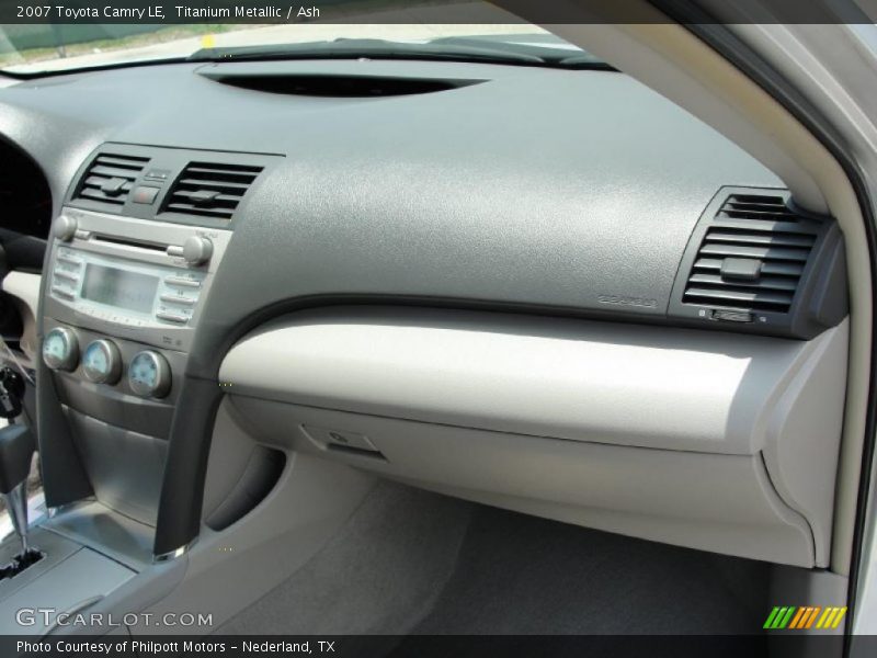 Titanium Metallic / Ash 2007 Toyota Camry LE