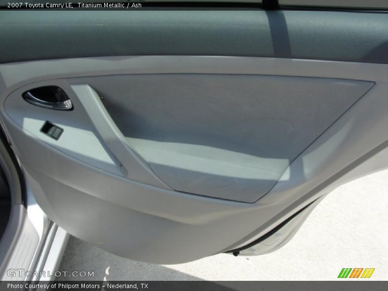 Titanium Metallic / Ash 2007 Toyota Camry LE