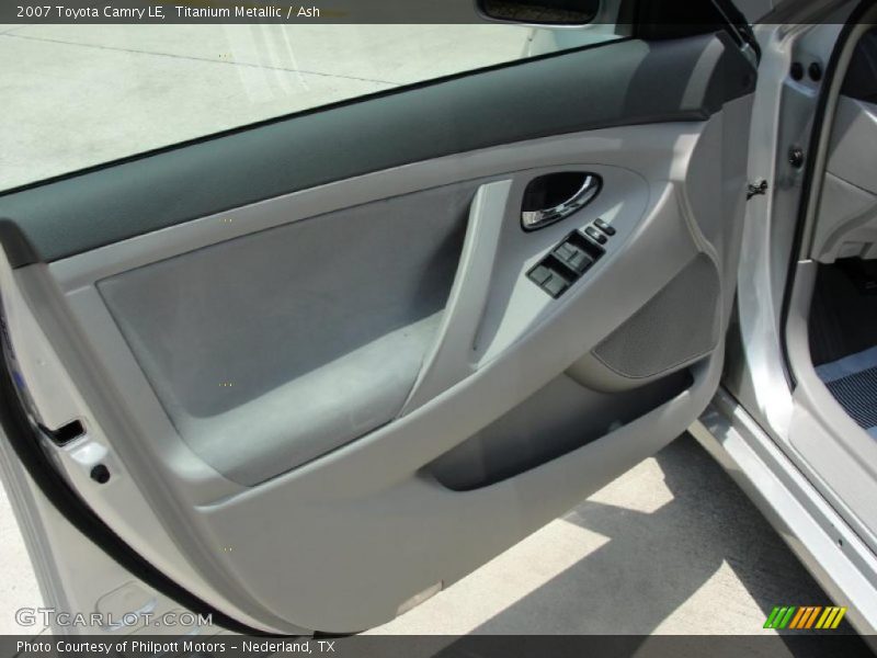 Titanium Metallic / Ash 2007 Toyota Camry LE