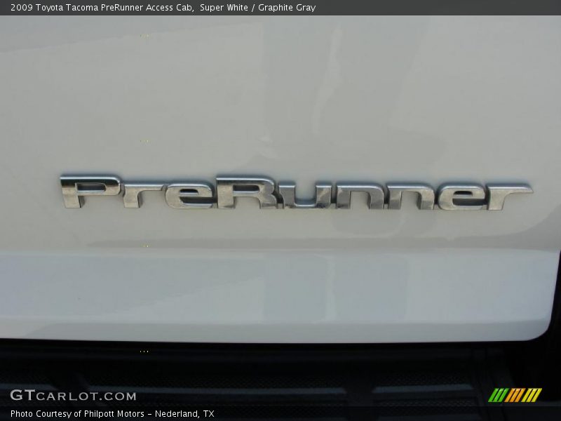 Super White / Graphite Gray 2009 Toyota Tacoma PreRunner Access Cab