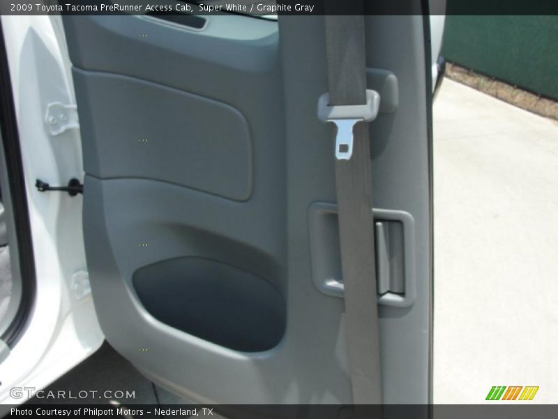 Super White / Graphite Gray 2009 Toyota Tacoma PreRunner Access Cab