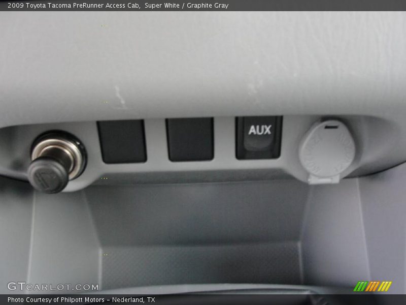 Super White / Graphite Gray 2009 Toyota Tacoma PreRunner Access Cab