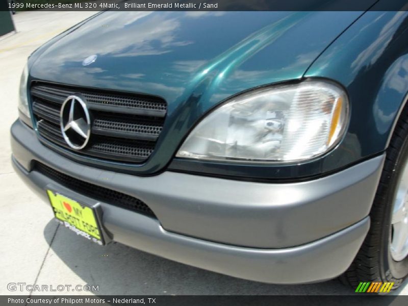 Brilliant Emerald Metallic / Sand 1999 Mercedes-Benz ML 320 4Matic