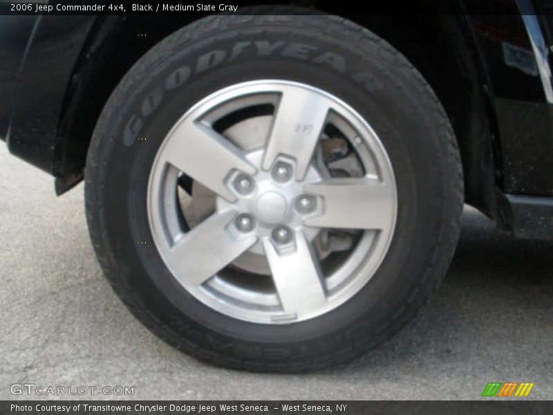 Black / Medium Slate Gray 2006 Jeep Commander 4x4