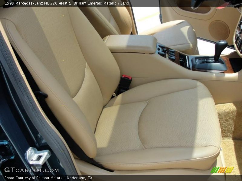 Brilliant Emerald Metallic / Sand 1999 Mercedes-Benz ML 320 4Matic