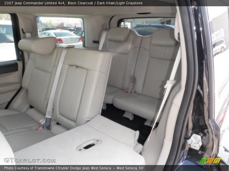 Black Clearcoat / Dark Khaki/Light Graystone 2007 Jeep Commander Limited 4x4