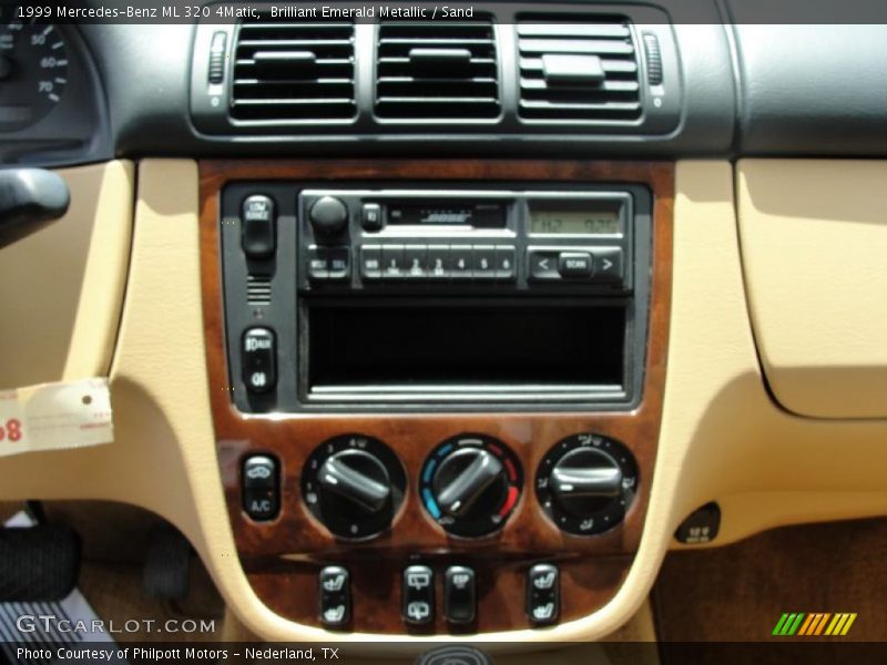 Brilliant Emerald Metallic / Sand 1999 Mercedes-Benz ML 320 4Matic
