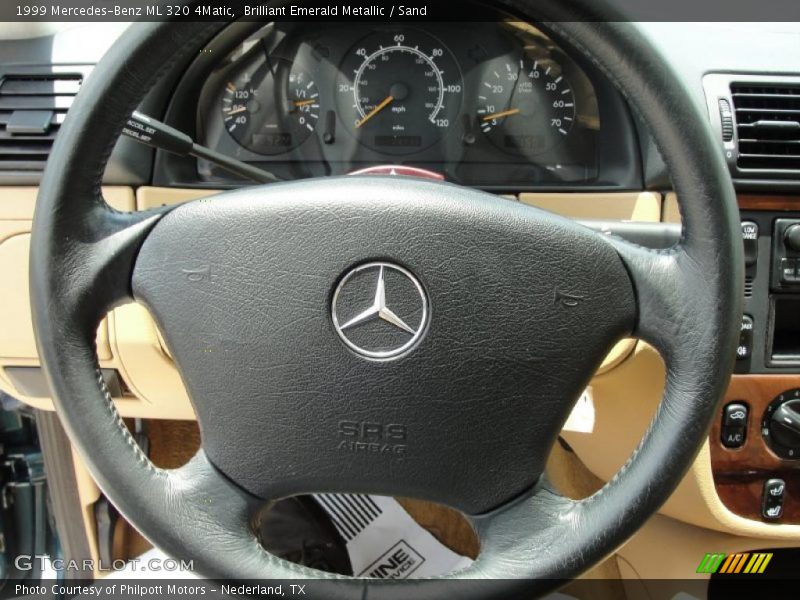 Brilliant Emerald Metallic / Sand 1999 Mercedes-Benz ML 320 4Matic