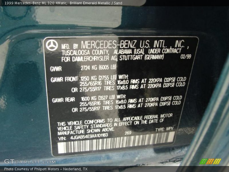 Brilliant Emerald Metallic / Sand 1999 Mercedes-Benz ML 320 4Matic