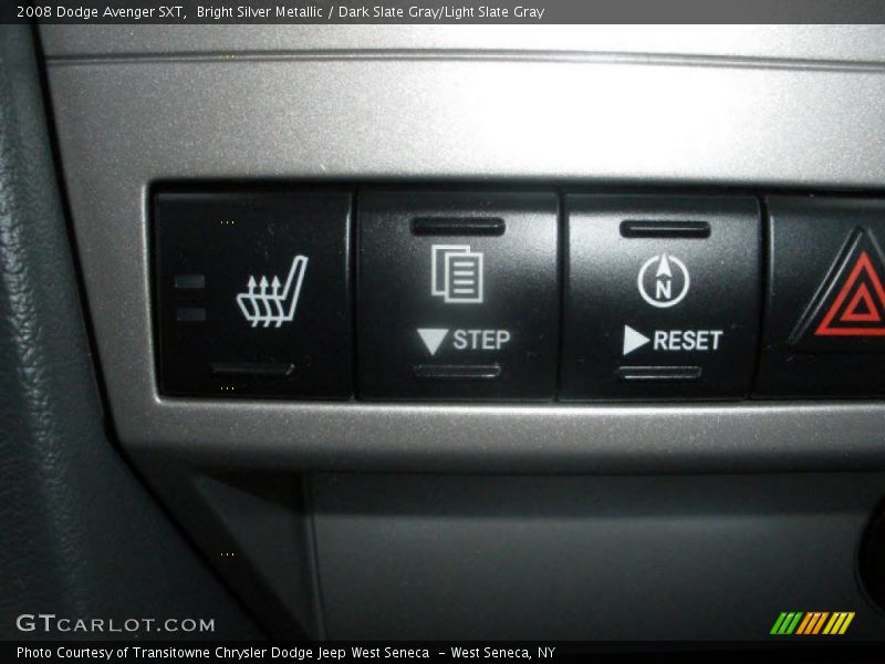 Bright Silver Metallic / Dark Slate Gray/Light Slate Gray 2008 Dodge Avenger SXT