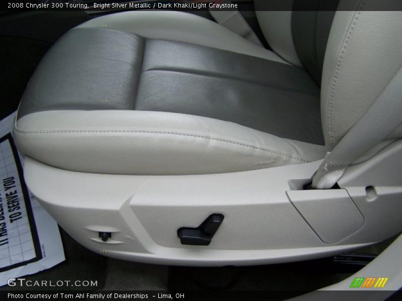 Bright Silver Metallic / Dark Khaki/Light Graystone 2008 Chrysler 300 Touring
