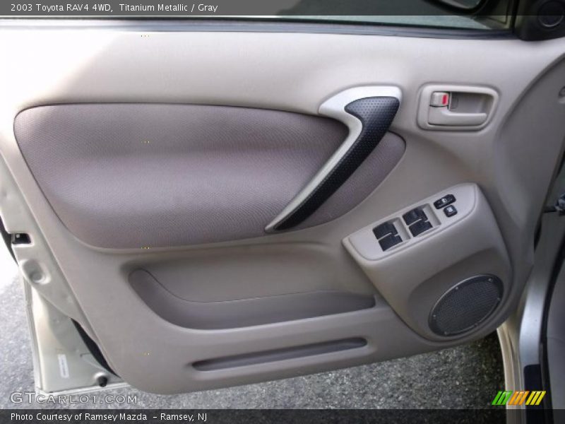 Titanium Metallic / Gray 2003 Toyota RAV4 4WD