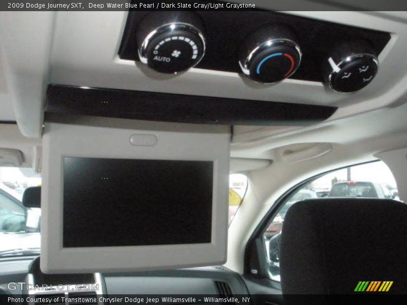 Deep Water Blue Pearl / Dark Slate Gray/Light Graystone 2009 Dodge Journey SXT