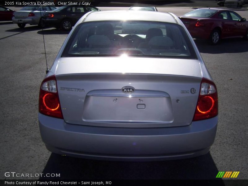 Clear Silver / Gray 2005 Kia Spectra EX Sedan