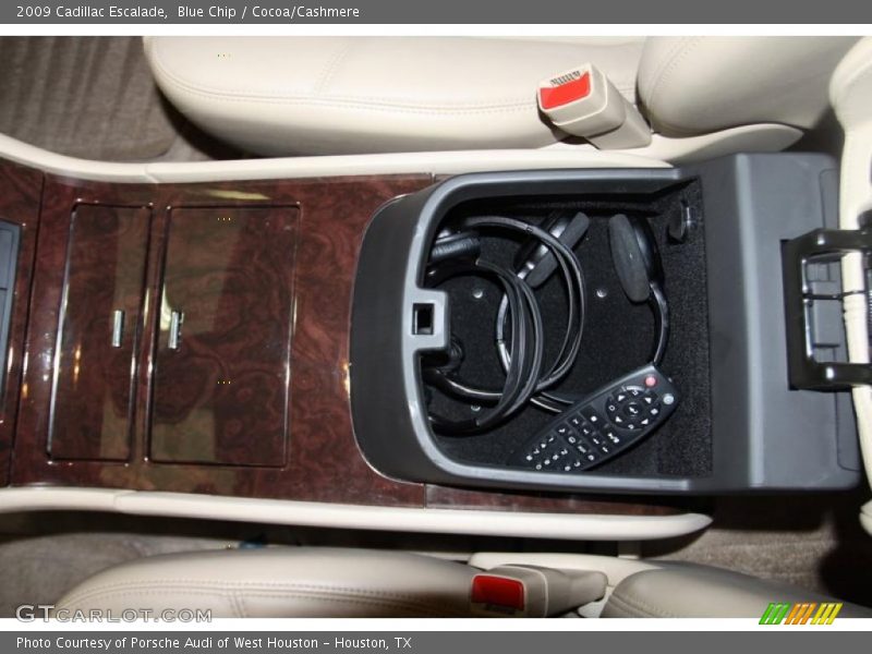 Blue Chip / Cocoa/Cashmere 2009 Cadillac Escalade