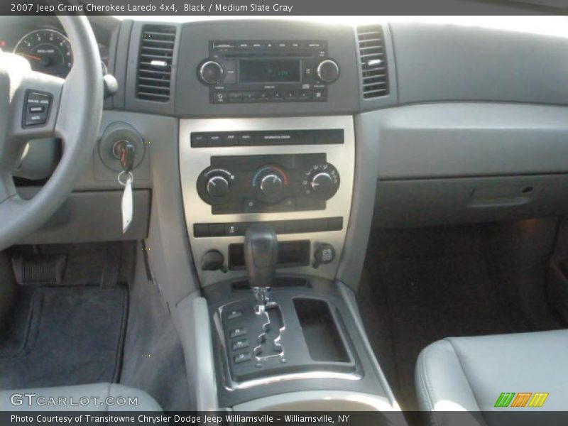 Black / Medium Slate Gray 2007 Jeep Grand Cherokee Laredo 4x4