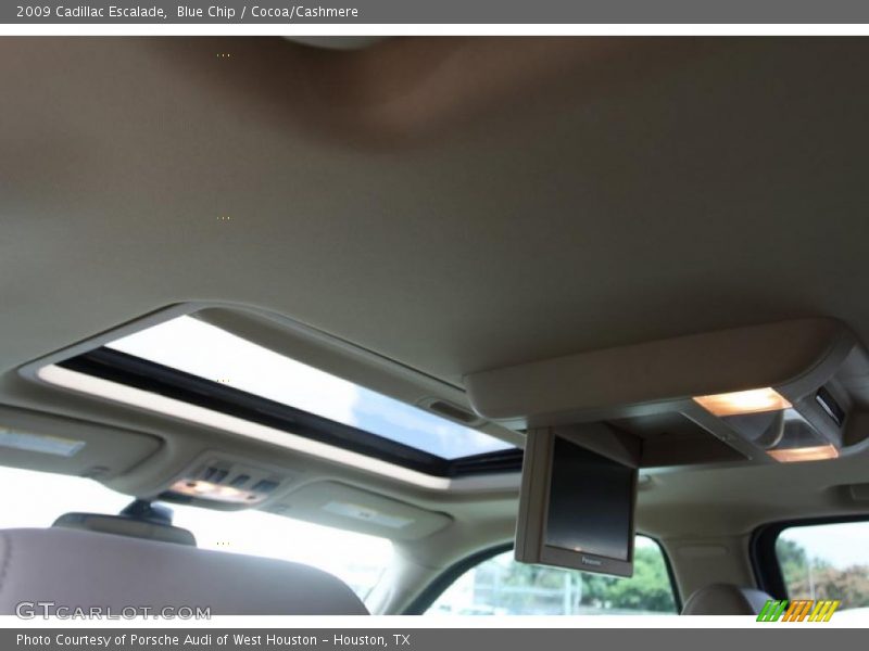 Blue Chip / Cocoa/Cashmere 2009 Cadillac Escalade