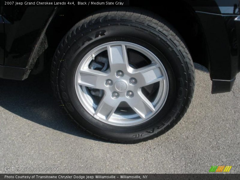 Black / Medium Slate Gray 2007 Jeep Grand Cherokee Laredo 4x4