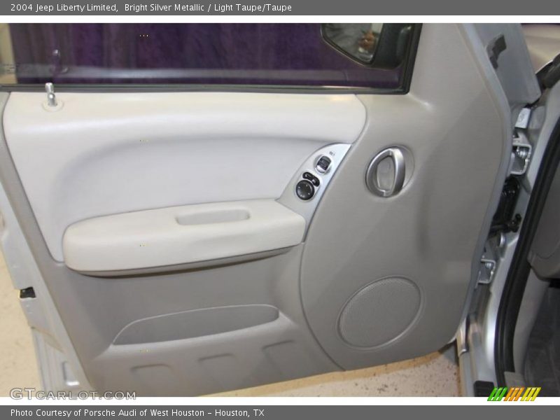 Bright Silver Metallic / Light Taupe/Taupe 2004 Jeep Liberty Limited