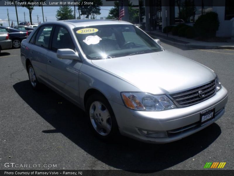 Lunar Mist Metallic / Stone 2004 Toyota Avalon XLS