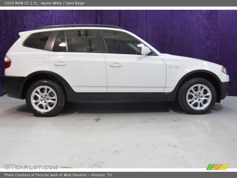 Alpine White / Sand Beige 2004 BMW X3 2.5i