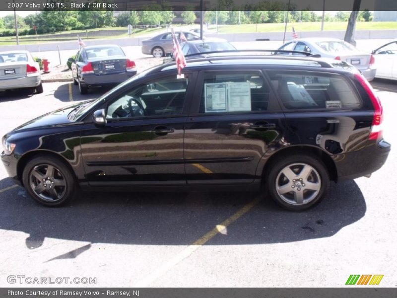 Black / Off Black 2007 Volvo V50 T5