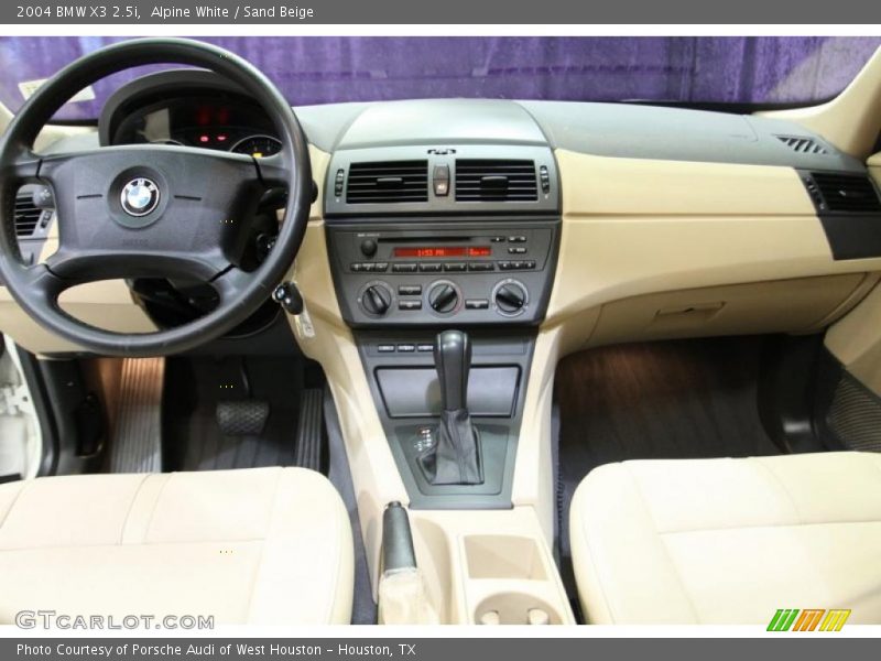 Alpine White / Sand Beige 2004 BMW X3 2.5i
