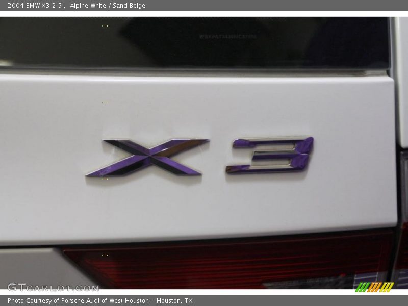 Alpine White / Sand Beige 2004 BMW X3 2.5i