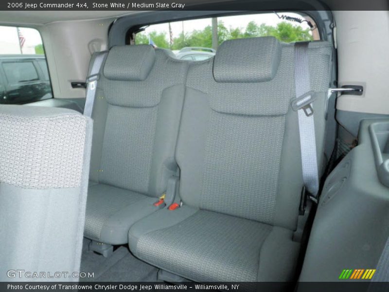 Stone White / Medium Slate Gray 2006 Jeep Commander 4x4