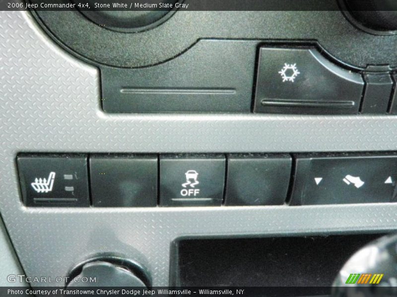 Stone White / Medium Slate Gray 2006 Jeep Commander 4x4