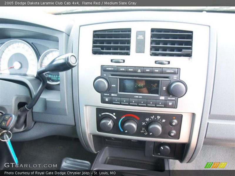 Flame Red / Medium Slate Gray 2005 Dodge Dakota Laramie Club Cab 4x4