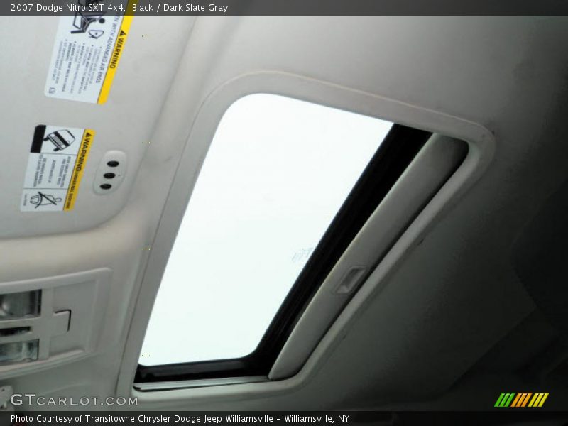 Black / Dark Slate Gray 2007 Dodge Nitro SXT 4x4