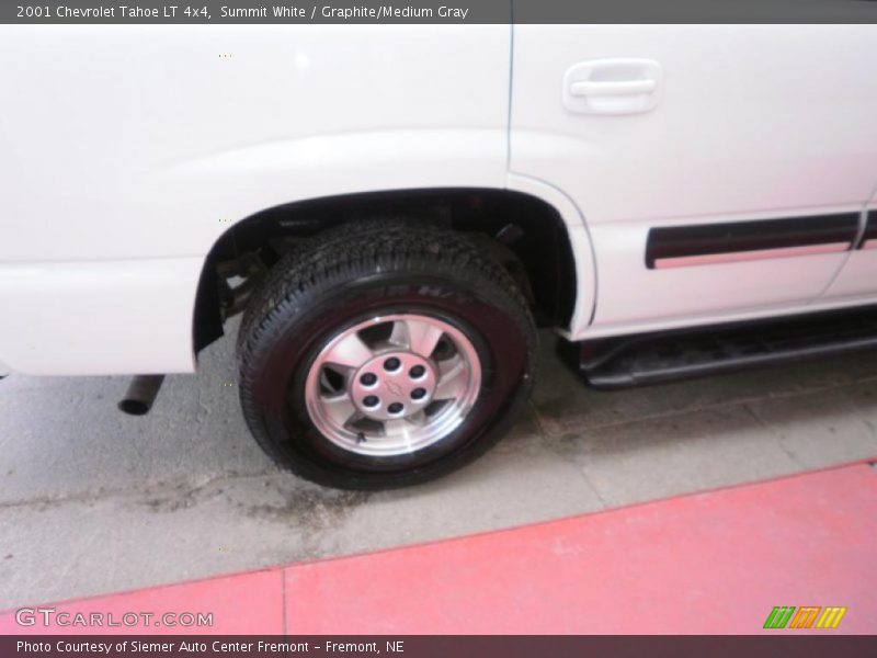 Summit White / Graphite/Medium Gray 2001 Chevrolet Tahoe LT 4x4