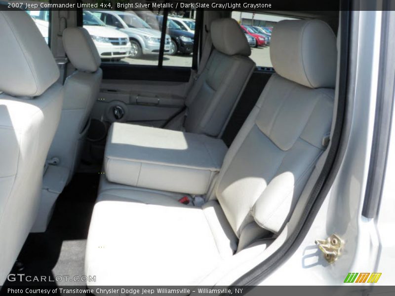 Bright Silver Metallic / Dark Slate Gray/Light Graystone 2007 Jeep Commander Limited 4x4