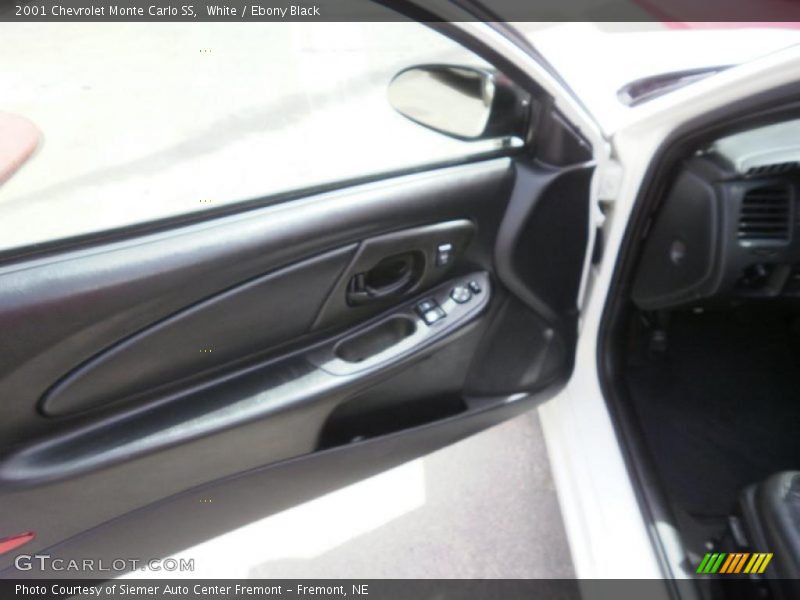 White / Ebony Black 2001 Chevrolet Monte Carlo SS