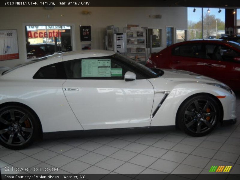 Pearl White / Gray 2010 Nissan GT-R Premium