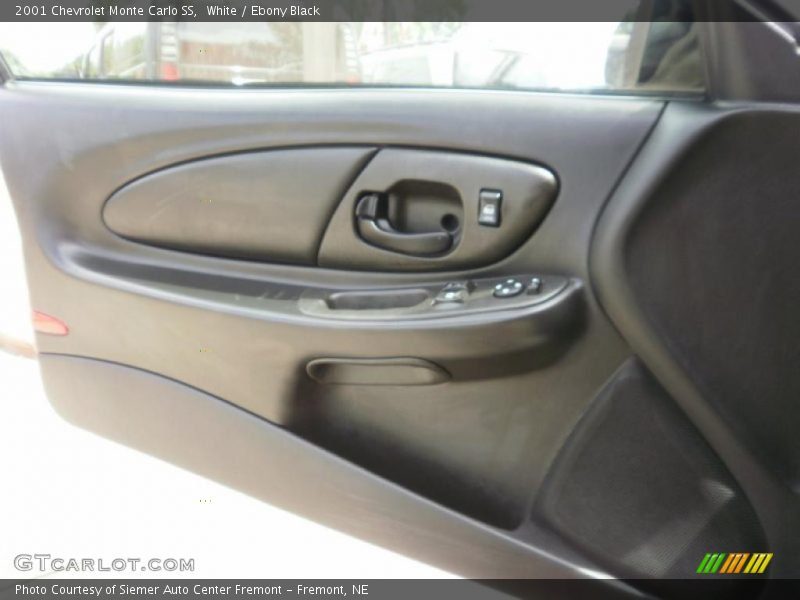White / Ebony Black 2001 Chevrolet Monte Carlo SS