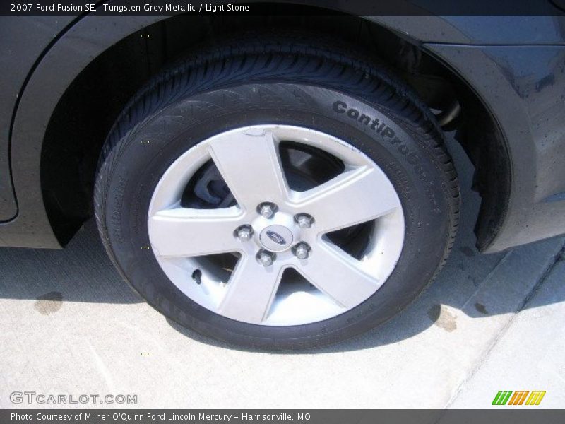 Tungsten Grey Metallic / Light Stone 2007 Ford Fusion SE